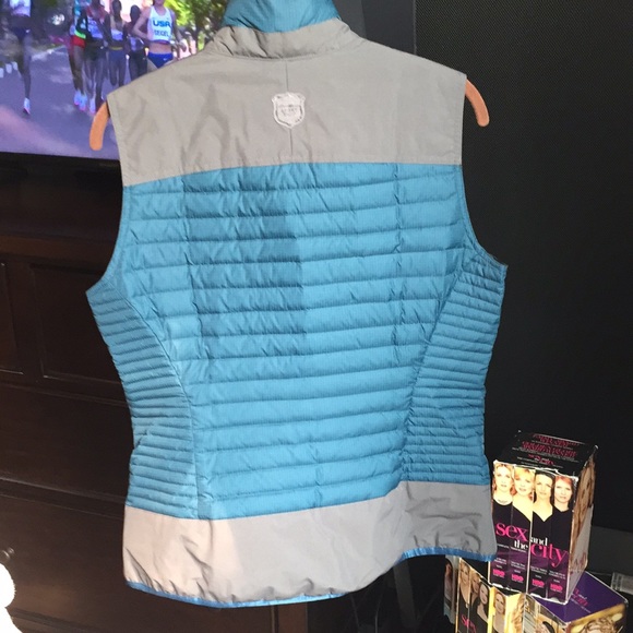 Eddie Bauer Stormdown Vest - Picture 2 of 5